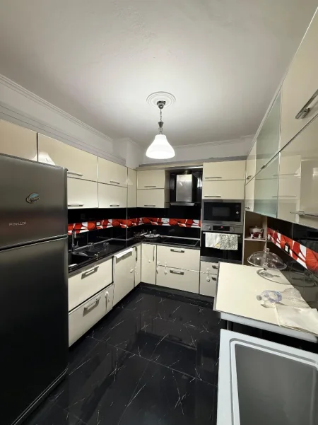 Tirane, jepet me qera apartament 2+1 Kati 7, 100 m² 1.001 € 