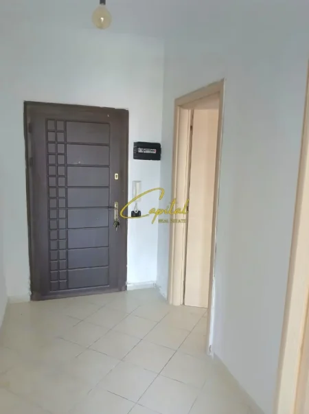 Tirane, shitet apartament 1+1 Kati 6, 79 m² 110.000 € (YZBERISHT)