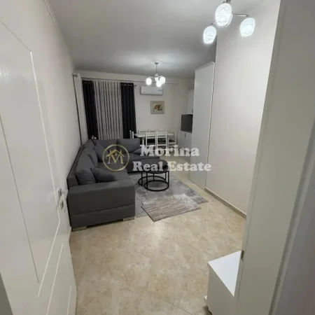 Tirane, jepet me qera apartament 1+1 Kati 1, 55 m² 450 € (Yzberisht)