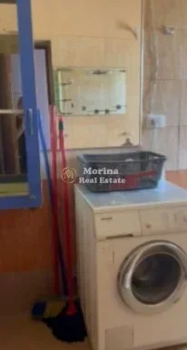 Tirane, jepet me qera apartament 1+1 Kati 2, 350 m² 350 € (Vilat Gjermane)