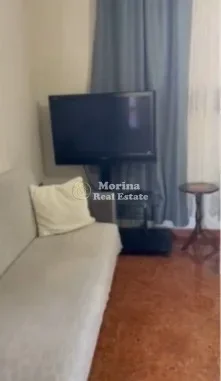 Tirane, jepet me qera apartament 1+1 Kati 2, 350 m² 350 € (Vilat Gjermane)