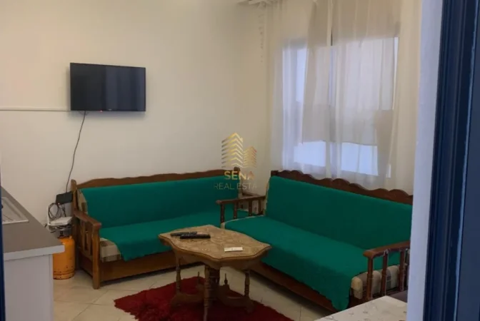 Tirane, jepet me qera apartament 1+1 Kati 1, 65 m² 350 € (Afer rrethrrotullimit te Ali Demit)