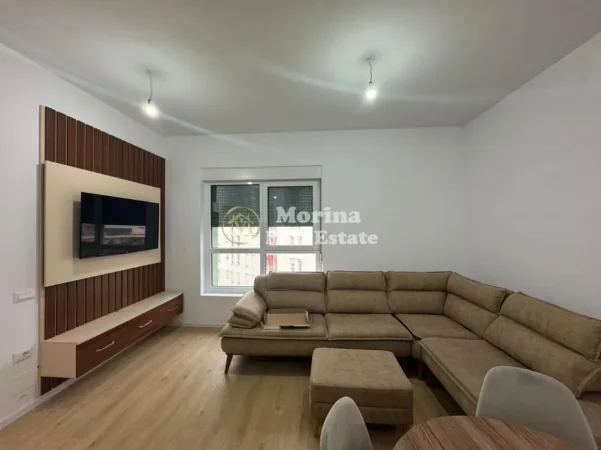 Tirane, jepet me qera apartament 1+1 Kati 6, 60 m² 500 € (Ali Demi)