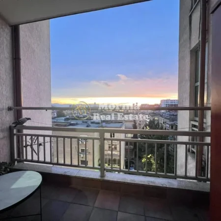 Tirane, jepet me qera apartament 1+1 Kati 4, 60 m² 500 € (Xhamlliku)