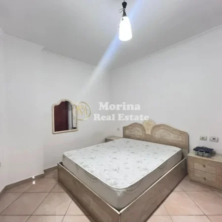 Tirane, jepet me qera apartament 1+1 Kati 4, 60 m² 500 € (Xhamlliku)