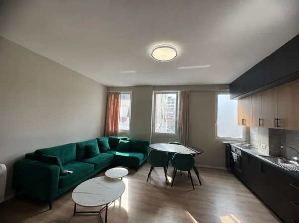 Tirane, jepet me qera apartament 1+1+Ballkon Kati 2, 56 m² 450 € (Astir)