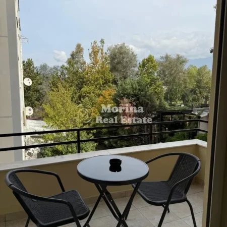 Tirane, jepet me qera apartament 1+1 Kati 3, 60 m² 850 € (Liqeni Artificial)