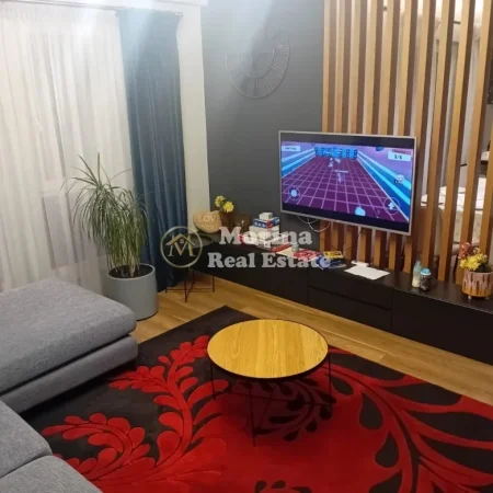 Tirane, jepet me qera apartament duplex Dublex Kati 2, 120 m² 1.000 € (Ish Uzina Dinamo)