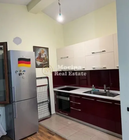 Tirane, jepet me qera Vile 1+1 Kati 1, 60 m² 400 € (Shkoze)