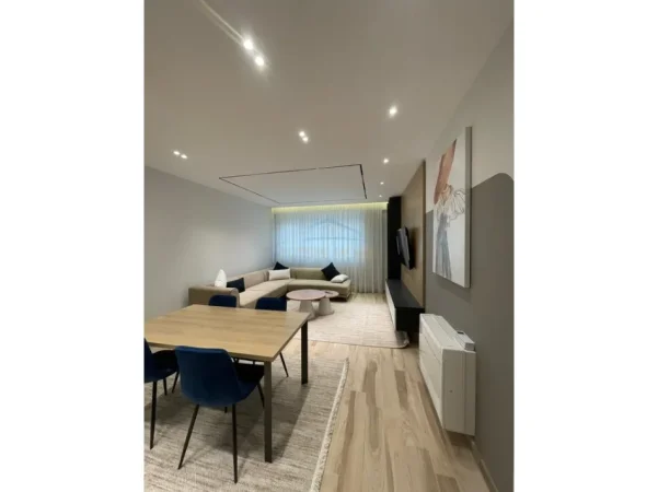 Tirane, jepet me qera apartament 2+1 Kati 2, 103 m² 1.150 € (Kompleksi FZ, Godina Corner, Liqeni i thate.)