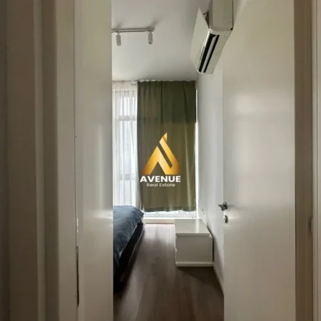 Tirane, jepet me qera apartament 1+1 Kati 5, 650 € (KIKA 2)