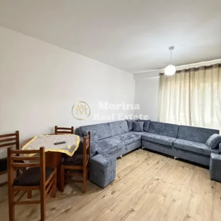 Tirane, jepet me qera apartament 1+1 Kati 2, 60 m² 500 € (Ish Parku Autobusave)