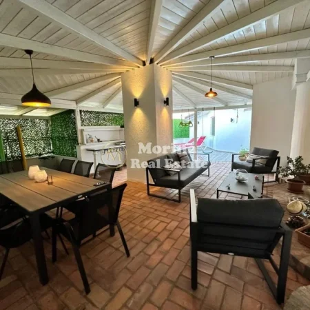 Durres, shitet apartament+verande | Penthouse 3+1 Kati 4, 230 m² 300.000 € (Mali i Robit)