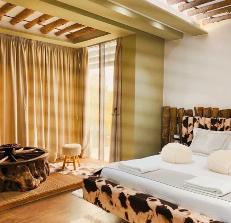 Tirane, jepet me qera hotel , 2.400 m² 25.000 € (RRUGA E ELBASANIT)