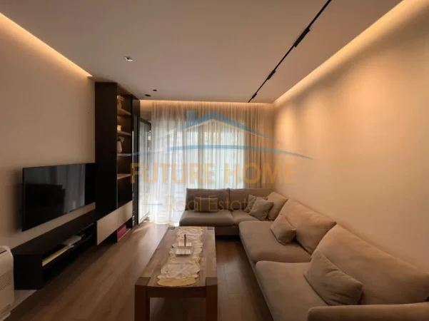 Tirane, shitet apartament 2+1+Aneks+Ballkon Kati 5, 86 m² 270.000 € (21 DHJETORI)