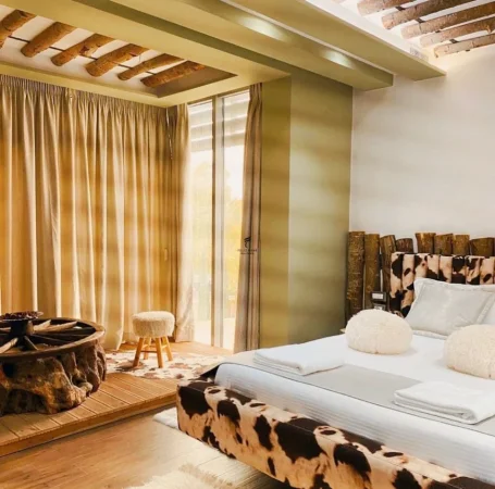 Tirane, shitet hotel , 2.400 m² 5.500.000 € (RRUGA E ELBASANIT)