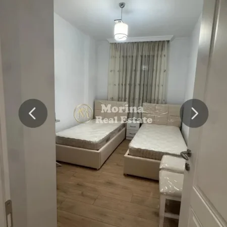 Tirane, jepet me qera apartament 2+1 Kati 3, 100 m² 1.000 € (Myslym Shyri)