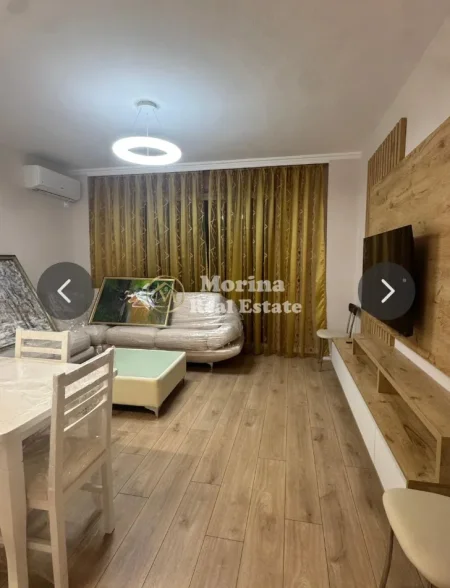 Tirane, jepet me qera apartament 2+1 Kati 3, 100 m² 1.000 € (Myslym Shyri)