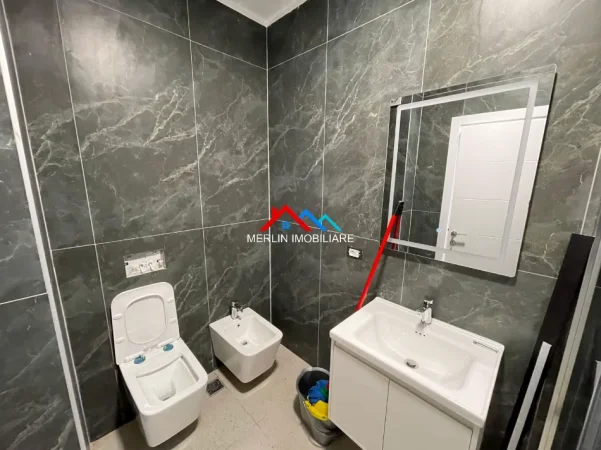 Tirane, jepet me qera apartament 1+1 , 70 m² 727 € (RRUGA FILIP JANI,BULEVARDI I RI)