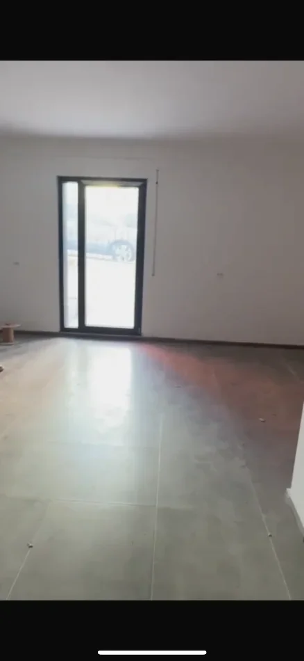 Tirane, shitet apartament 1+1 Kati 1, 50 m² 75.000 € (Kodra e Diellit)