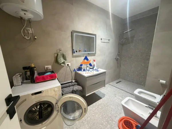 Tirane, shitet apartament 1+1+Ballkon Kati 6, 72 m² 125.000 € 