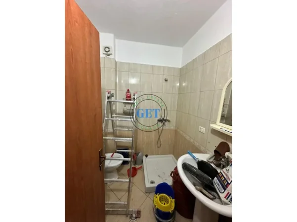 Durres, jepet me qera apartament 2+1 Kati 4, 100 m² 370 € (Plazh)