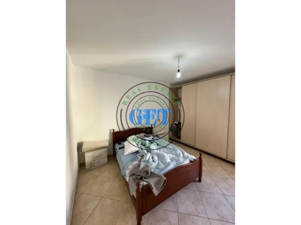 Durres, jepet me qera apartament 2+1 Kati 4, 100 m² 370 € (Plazh)