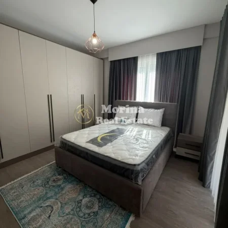 Tirane, jepet me qera apartament 1+1 Kati 3, 67 m² 600 € (Laprake,Kupola)