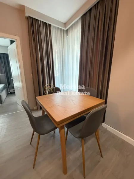 Tirane, jepet me qera apartament 1+1 Kati 3, 67 m² 600 € (Laprake,Kupola)