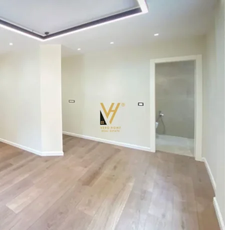 Tirane, shitet apartament 2+1+Ballkon Kati 5, 72 m² 210.000 € (KOMUNA E PARISIT)