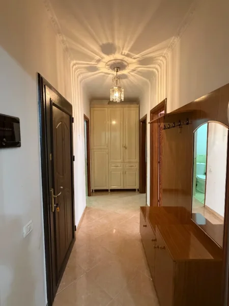 Tirane, jepet me qera apartament 2+1 Kati 3, 100 m² 500 € (Astir)