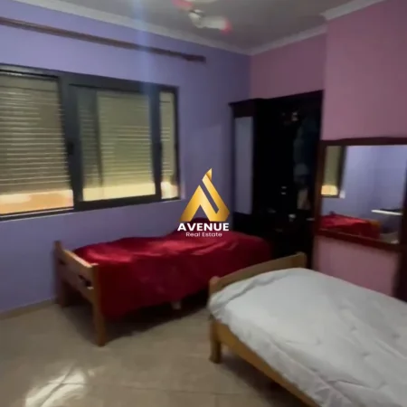 Tirane, jepet me qera apartament 2+1 Kati 7, 450 €