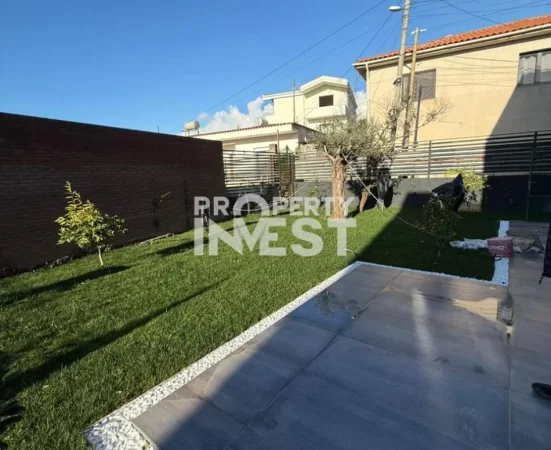 Tirane, jepet me qera Vile 2 Katshe Kati 2, 225 m² 3.500 € (Roses Residence)