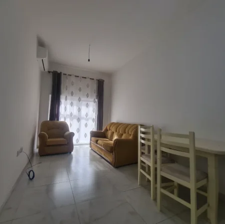 Mangalem (Ali Demi) jap1+1 e mobiluar