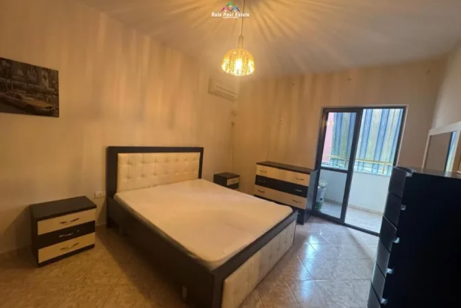 Tirane, jepet me qera apartament 1+1 Kati 6, 65 m² 700 € (Rruga e Kavajes)