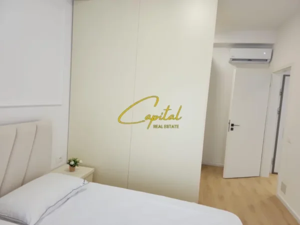 Tirane, jepet me qera apartament 1+1 Kati 4, 62 m² 500 € (ALI DEMI)