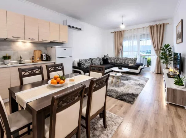 Tirane, jepet me qera apartament 2+1 Kati 4, 85 m² 570 € (Rruga Pasho Hysa)