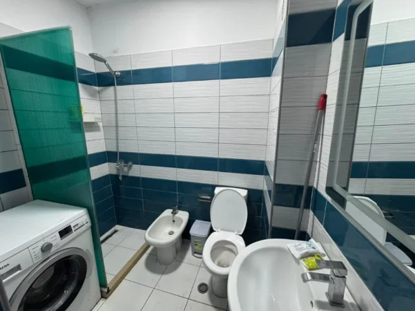 Tirane, jepet me qera apartament 1+1 Kati 3, 60 m² 430 € (Astir)