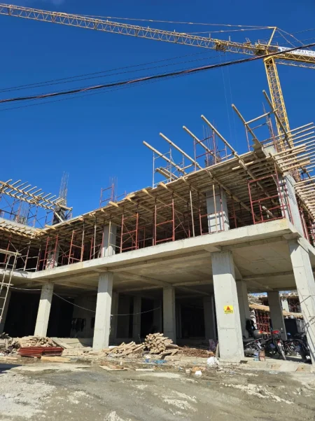 Tirane, shitet apartament 1+1 Kati 6, 53 m² 61.600 € (Paskuqan)