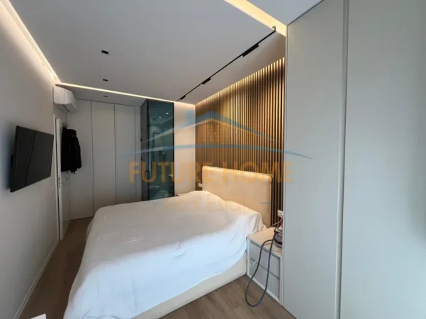 Tirane, shitet apartament 2+1+2+2Parkime , Kati 5, 86 m² 270.000 € (KOMPLEKSI MAGNET , 21 Dhjetori)