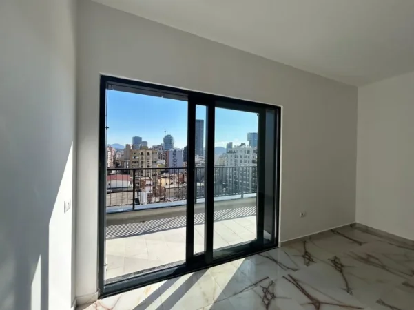 Tirane, jepet me qera apartament 2+1 Kati 13, 139 m² 1.300 € 