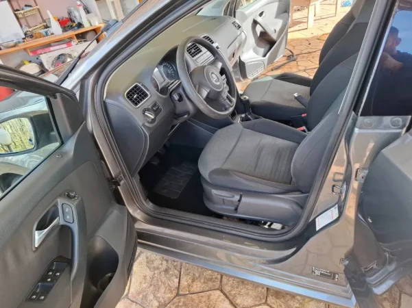 Okazion polo 2010 1.2 nafte 3500 €