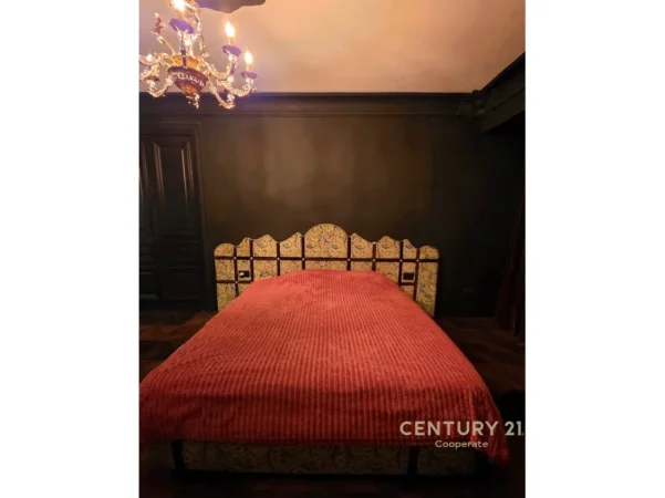 Tirane, jepet me qera 1+1 , 136 m² 1.500 € (Bardhok BIBA)