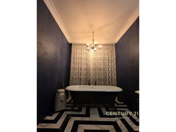 Tirane, jepet me qera 1+1 , 136 m² 1.500 € (Bardhok BIBA)