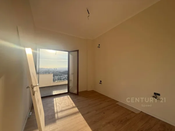Tirane, shitet apartament Kati 0, 106 m² 127.200 € (Fresk)