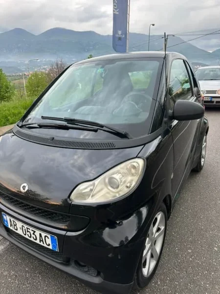 Tirane, shitet makine Smart Benzin, e zeze automatik Kondicioner 100.020 km 3.300 €