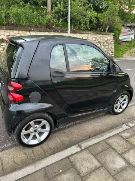 Tirane, shitet makine Smart Benzin, e zeze automatik Kondicioner 100.020 km 3.300 €
