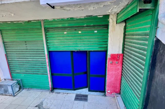 SHITET Njesi Biznesi :📍21 Dhjetori (Mulliri i Vjeter) - 79,000€ - S.58m² - Kt.0 - Pallat i Ri || Oferte Reale Investimi‼️