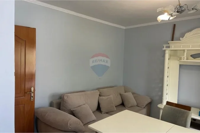 Tirane, jepet me qera apartament , 55 m² 520 € (Ambasada Amerikane, Tiranë)