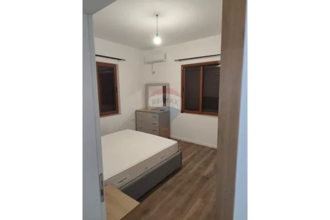 Tirane, jepet me qera apartament , 114 m² 520 € (Linzë, Tiranë)